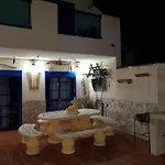Arena Negra La Lajita